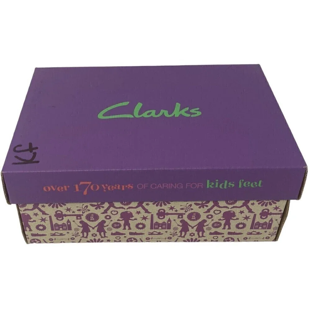 Clarks Girls Tan Moccasins 7.5 M Leather NEW NIB